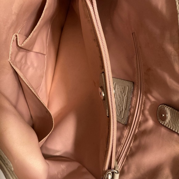 Coach Penelope Pebbled Leather Tote North South Taupe Ivory #C1282-F19264 - Picture 10 of 14